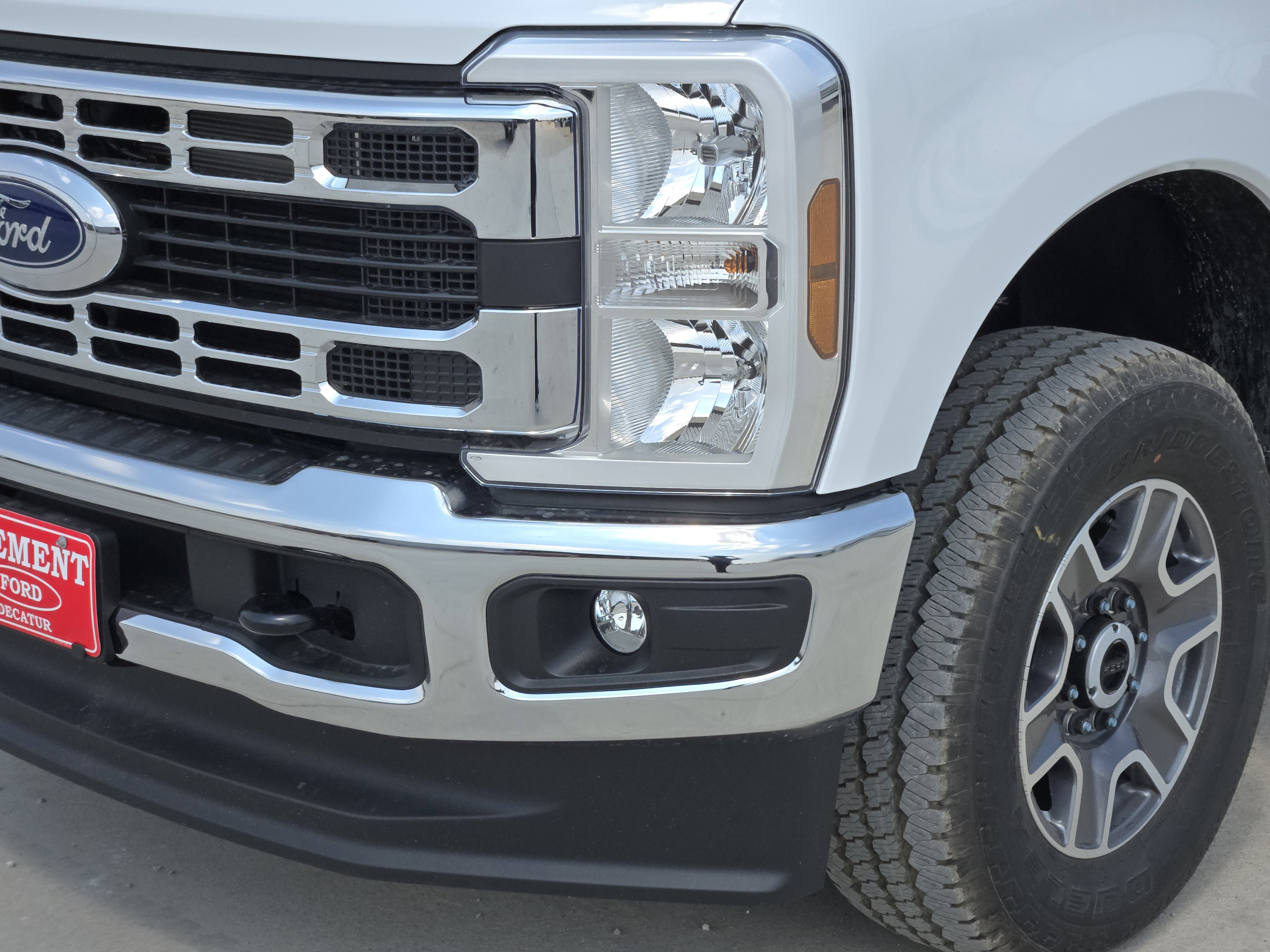 2025 Ford F-250 XLT photo 3
