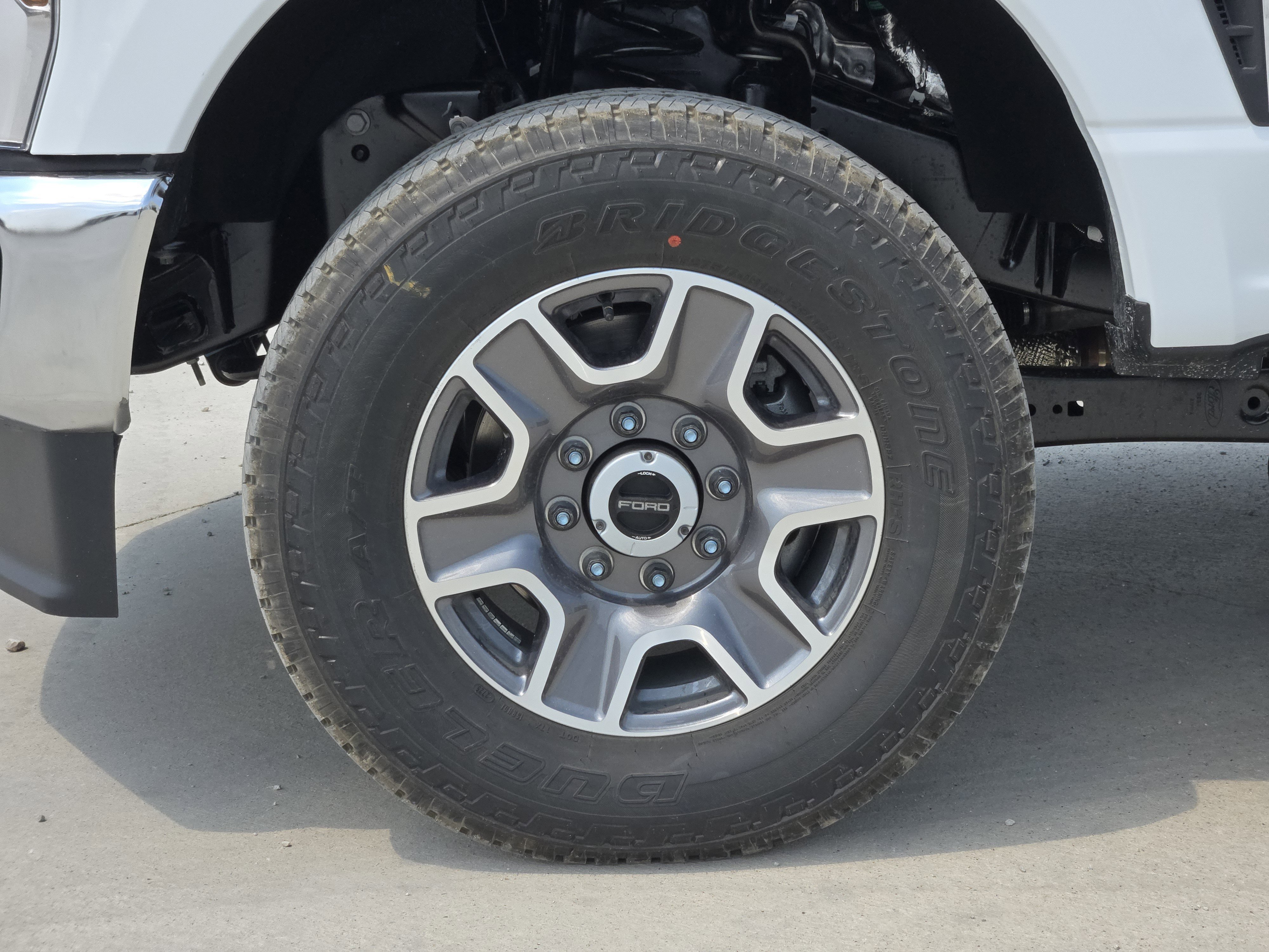 2025 Ford F-250 XLT photo 5