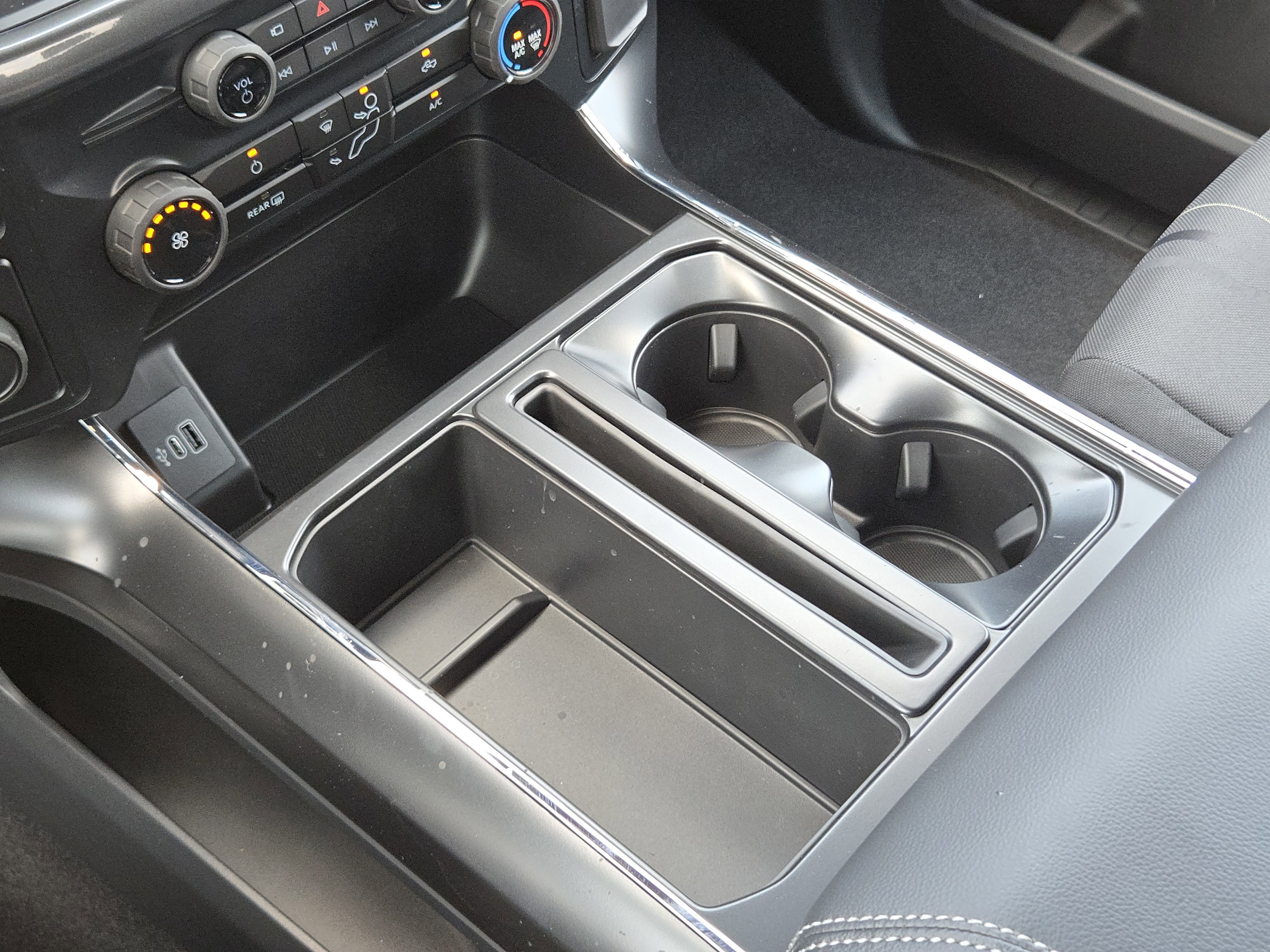 2025 Ford F-150 STX photo 12