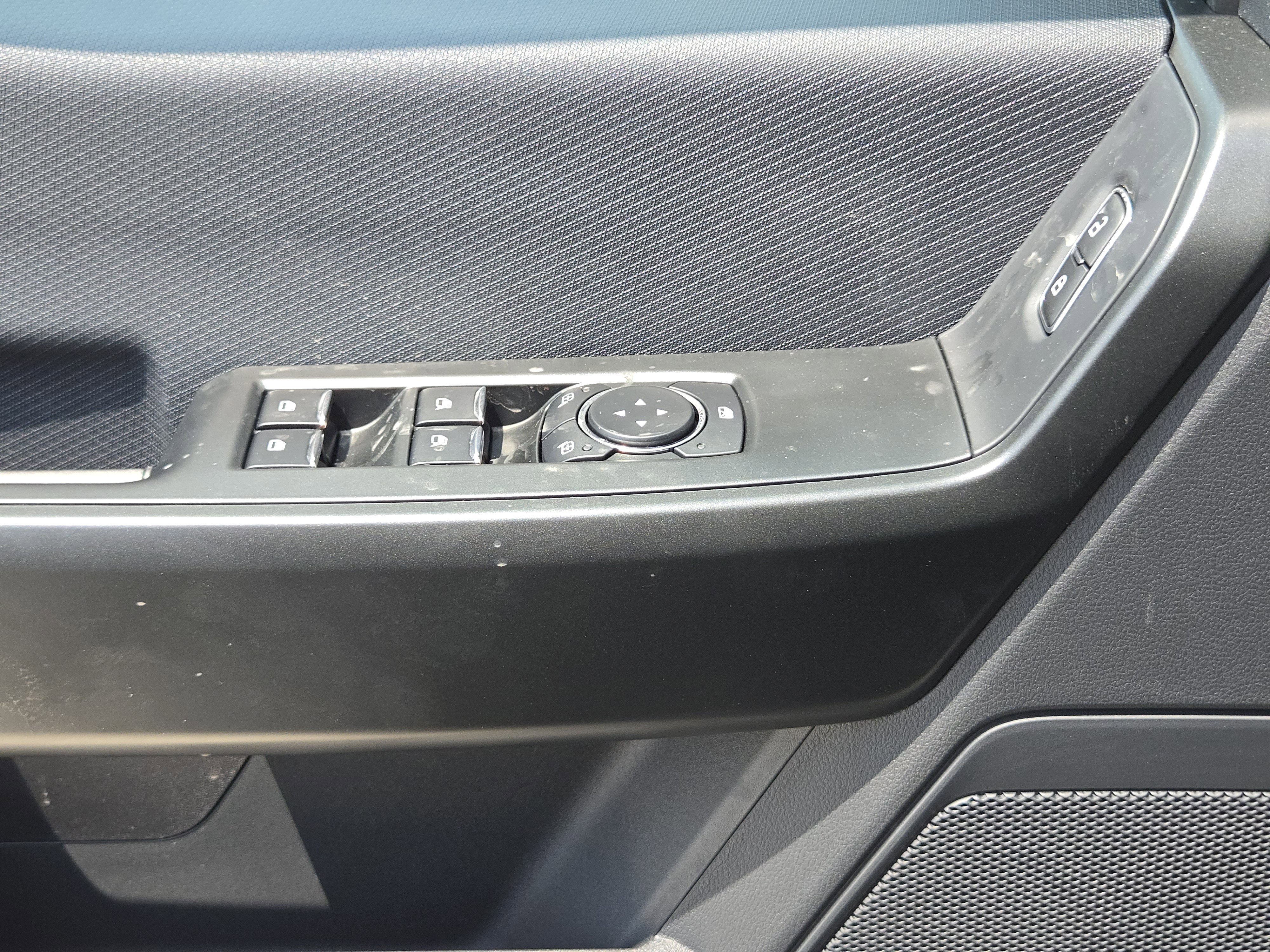 2025 Ford F-150 STX photo 14
