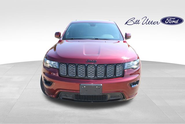 2020 Jeep Grand Cherokee Altitude photo 2