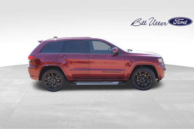 2020 Jeep Grand Cherokee Altitude photo 4