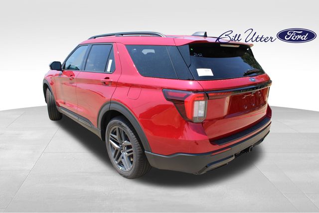 2025 Ford Explorer ST-Line photo 4