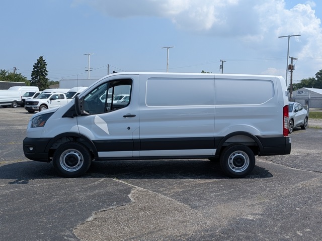 2025 Ford Transit photo 18