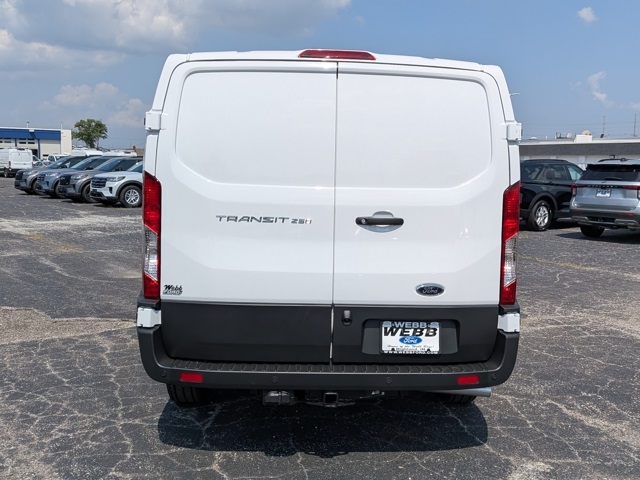 2025 Ford Transit photo 19