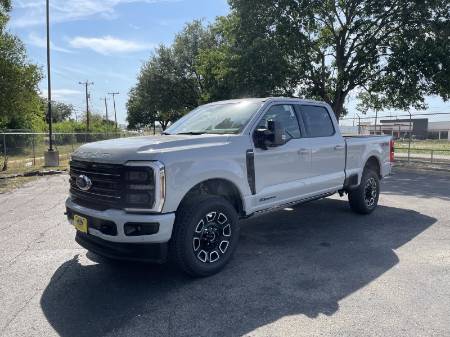 2025 Ford Super Duty F-250 SRW Platinum