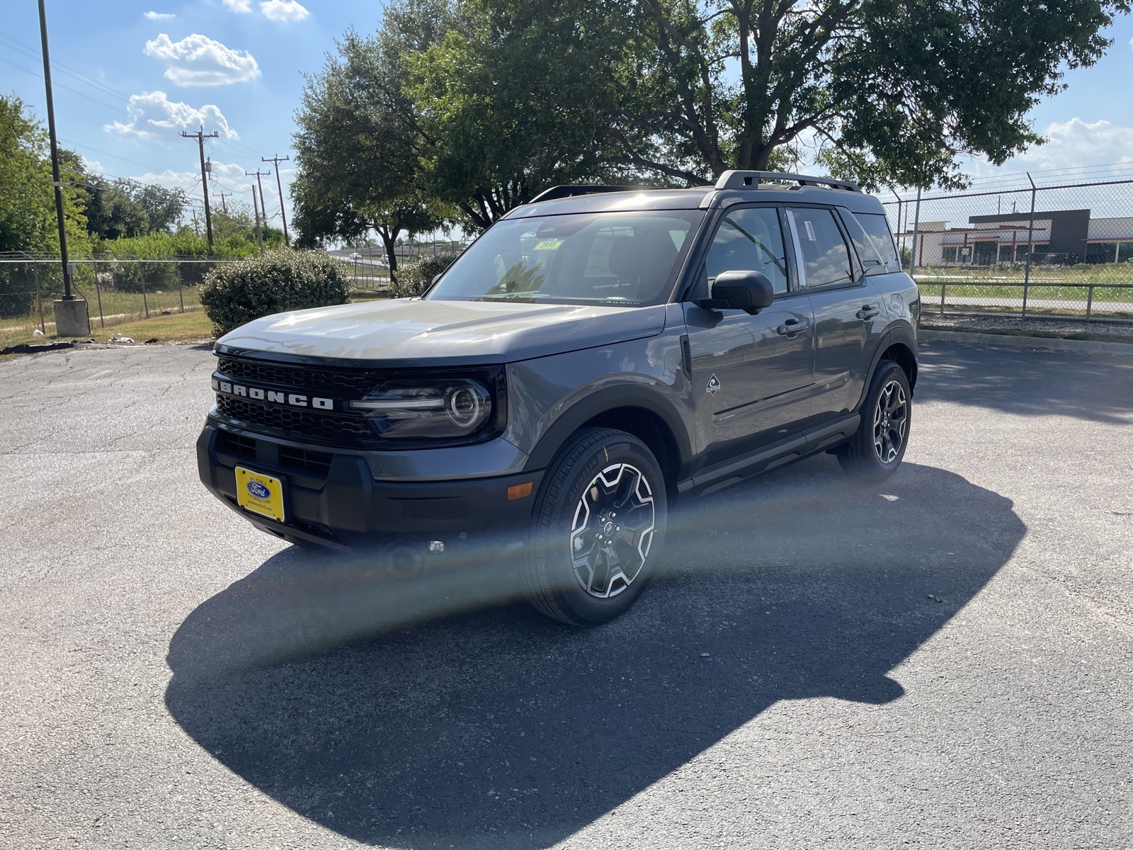 2025 Ford Bronco Sport Outer Banks's photo