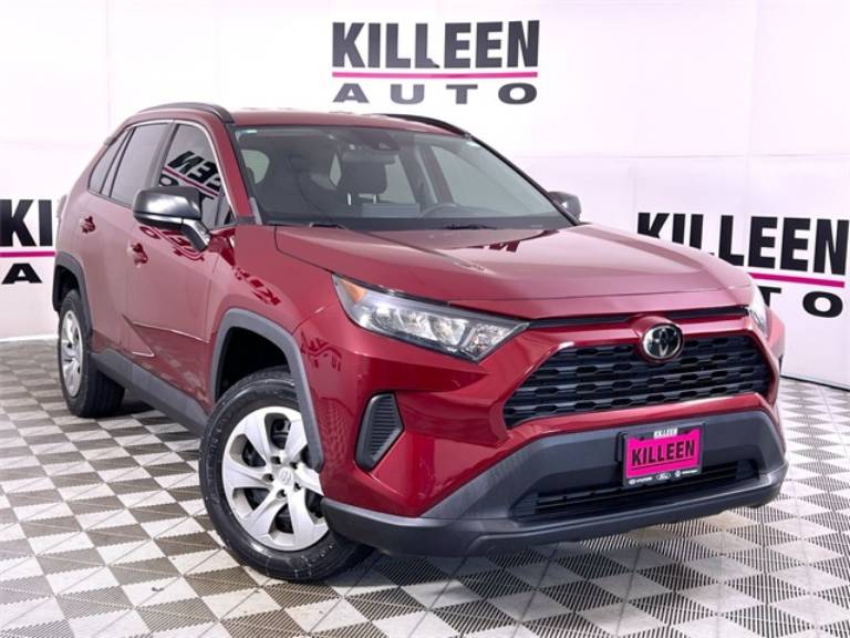 2020 Toyota RAV4 LE