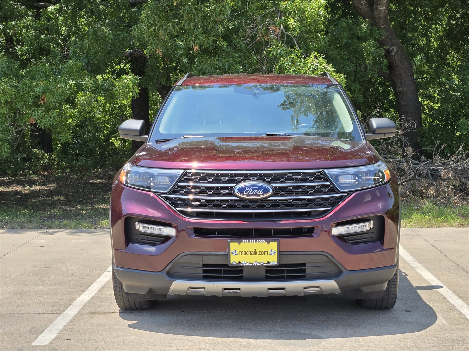 2022 Ford Explorer XLT photo 2
