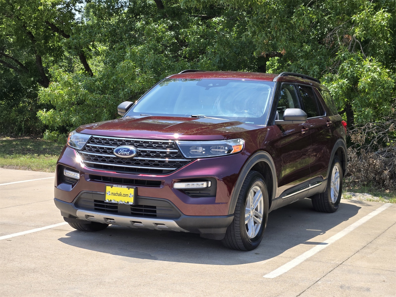 2022 Ford Explorer XLT photo 3