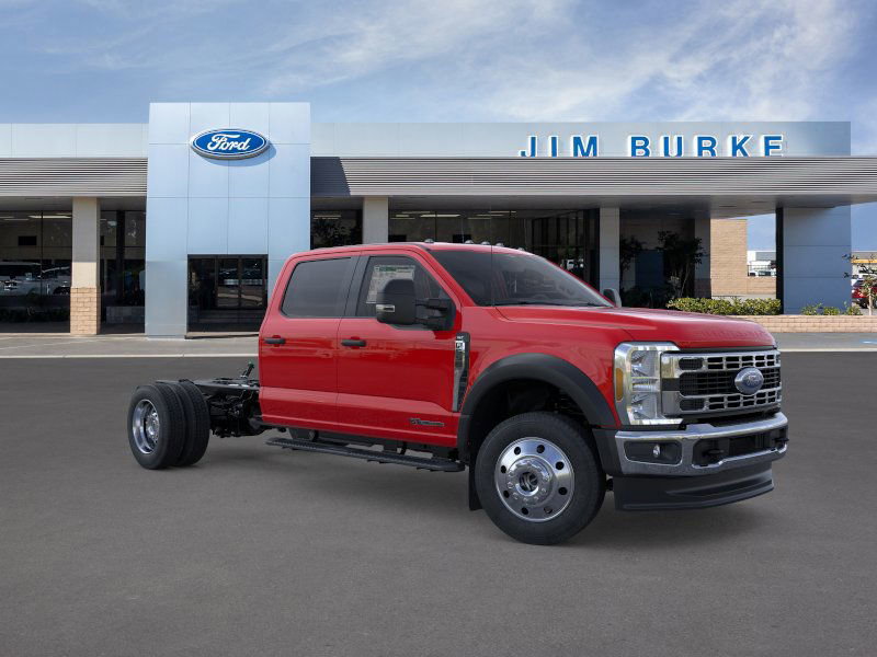 2025 Ford F-550 XLT photo 6