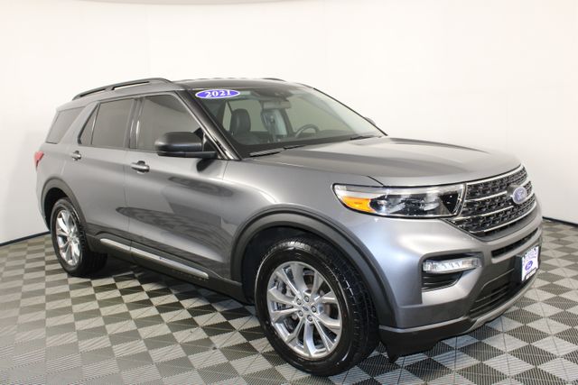 Used 2021 Ford Explorer XLT with VIN 1FMSK8DH3MGB43843 for sale in Kansas City