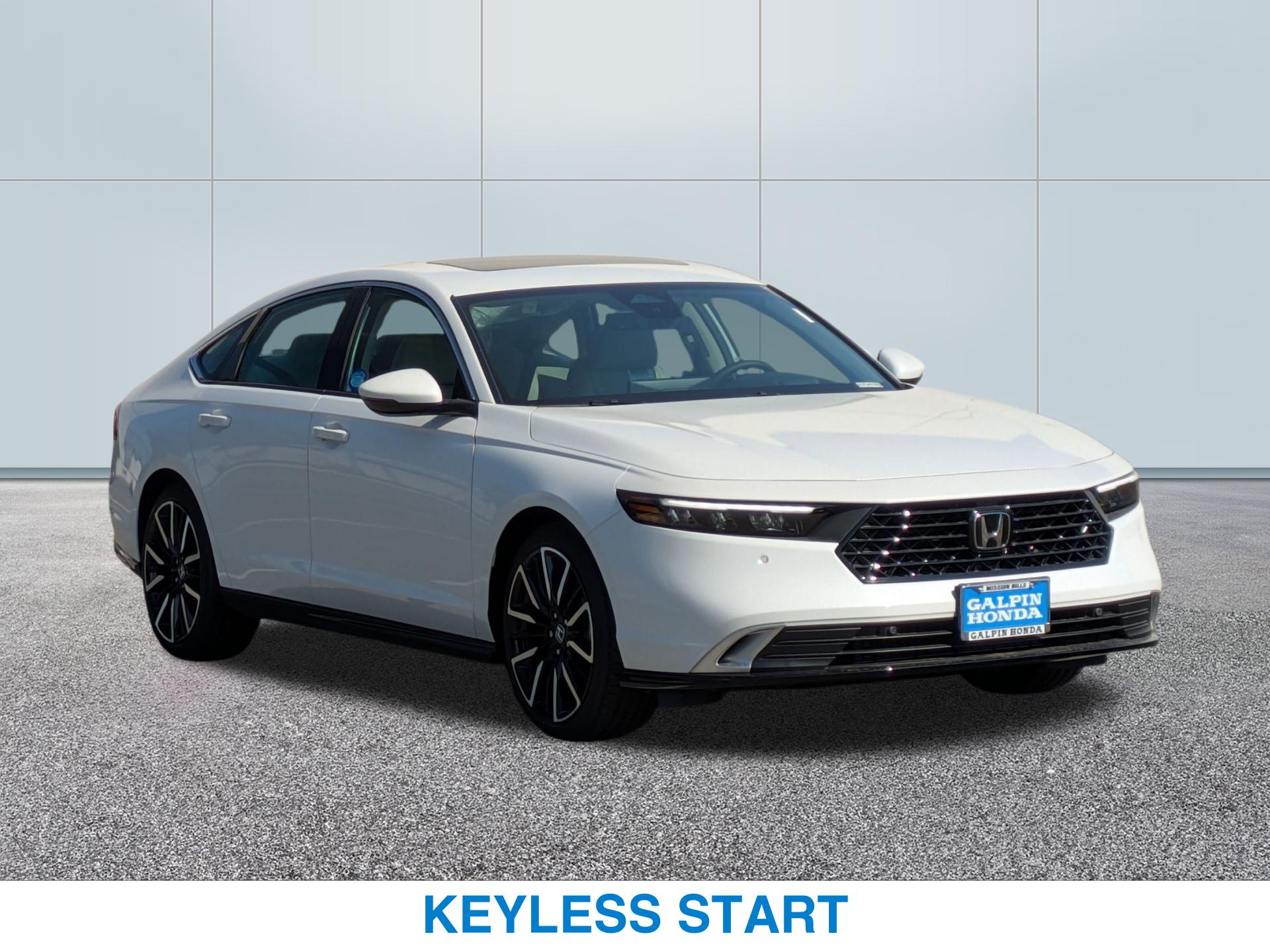 2025 Honda Accord Hybrid Touring photo 2