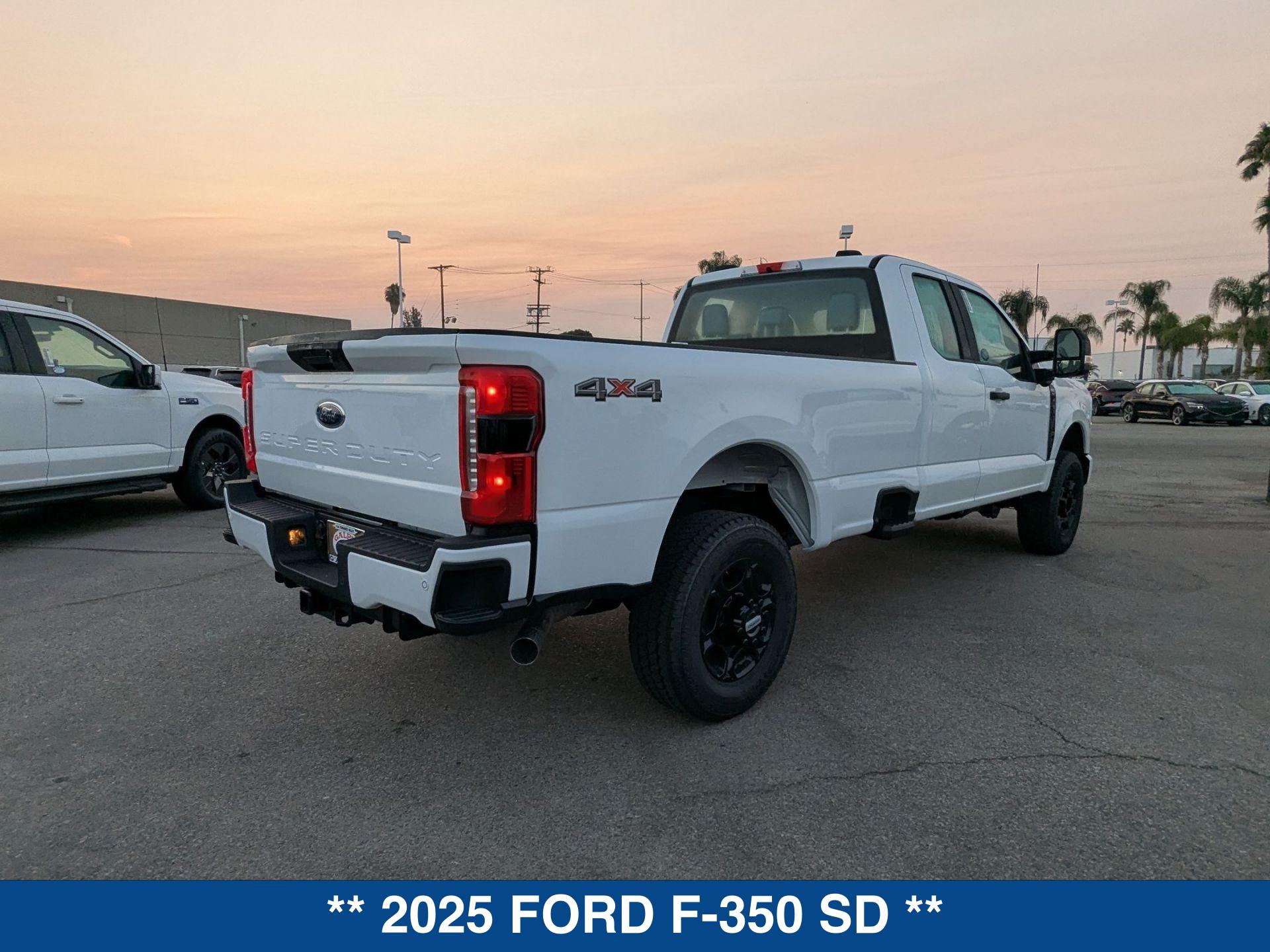 2025 Ford F-350 XL photo 8