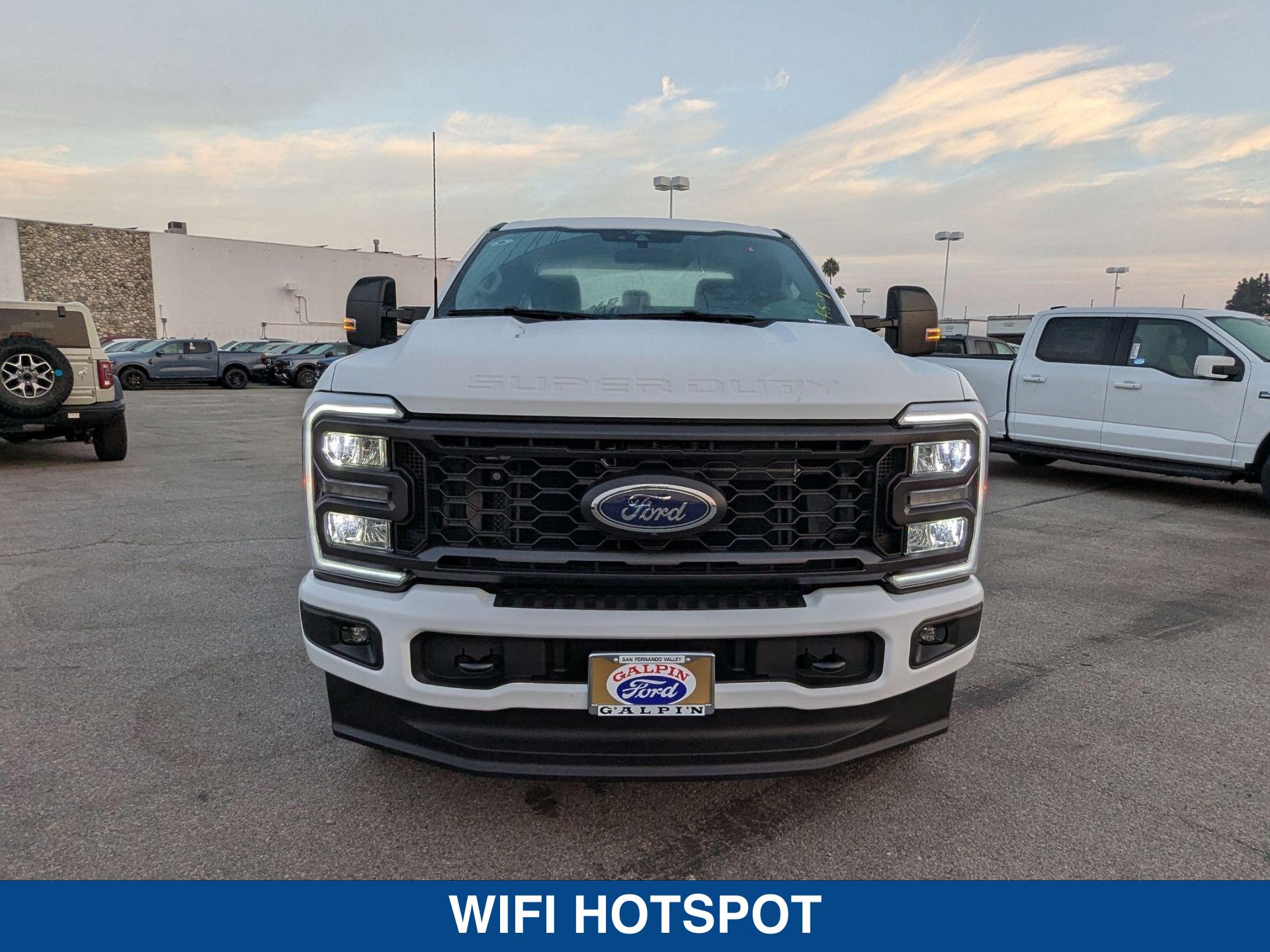 2025 Ford F-350 XL photo 11
