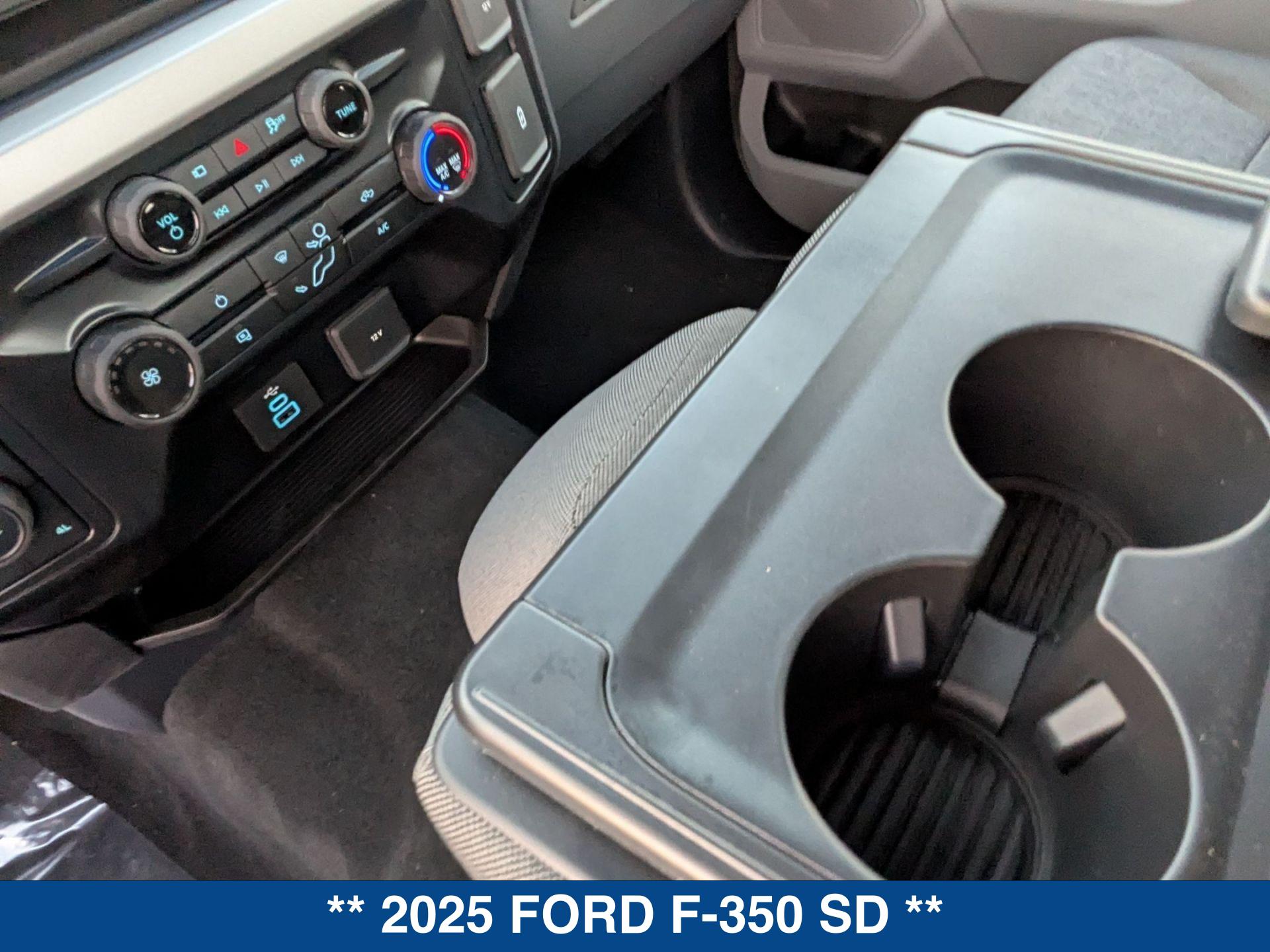 2025 Ford F-350 XL photo 19