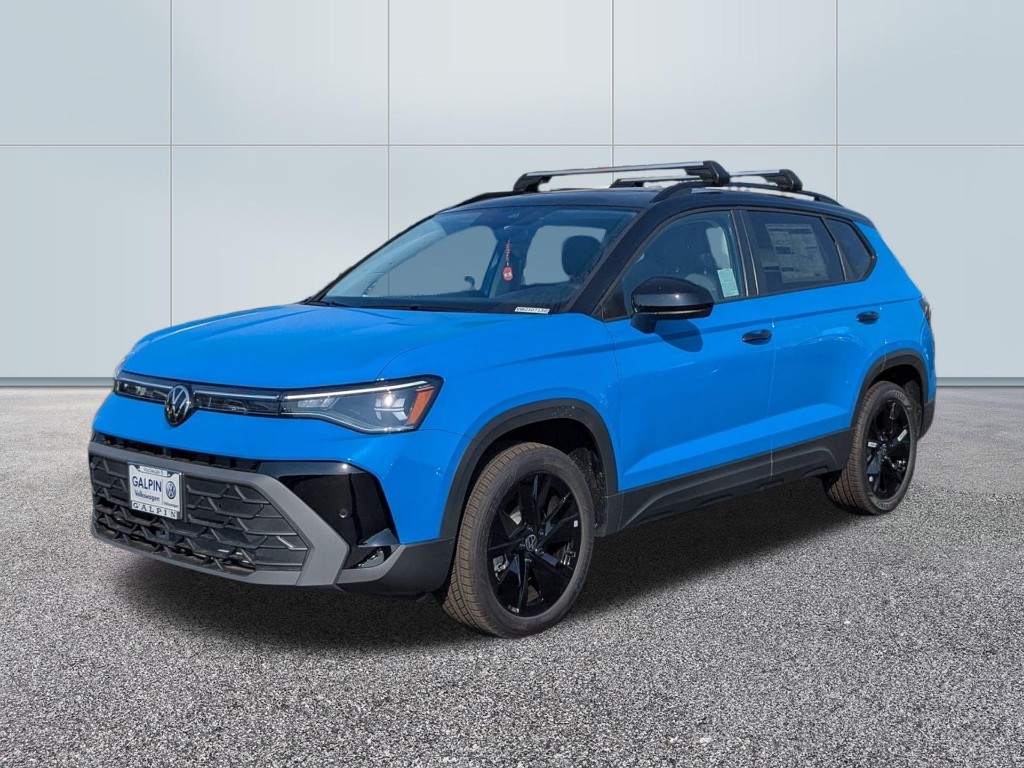 2025 Volkswagen Taos SE Black