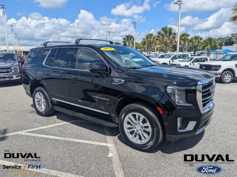 2023 GMC Yukon SLT