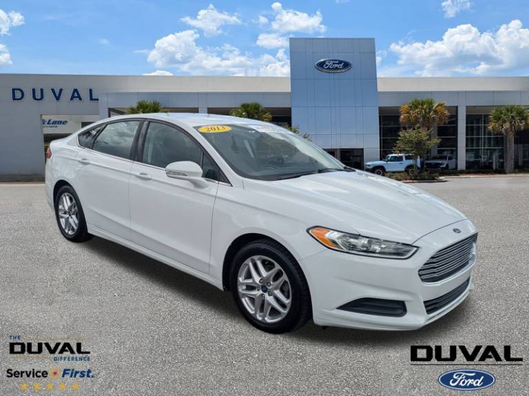 2013 Ford Fusion SE