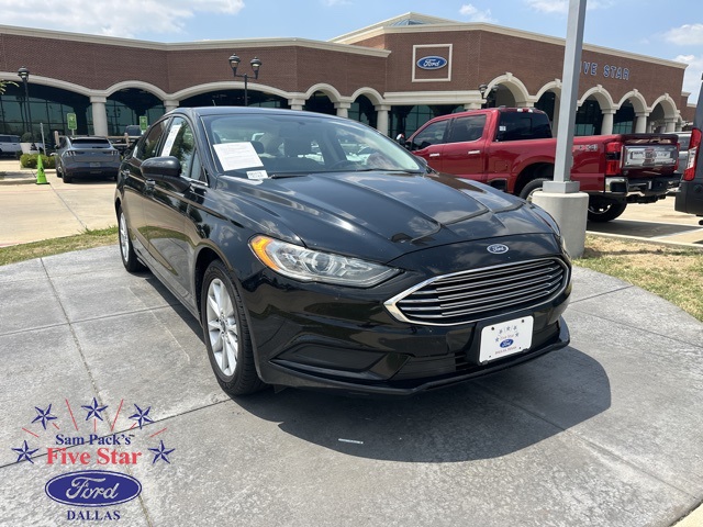 Used 2017 Ford Fusion SE