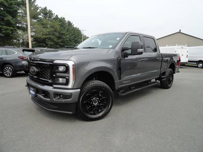 2025 Ford Super Duty F-250® LARIAT®