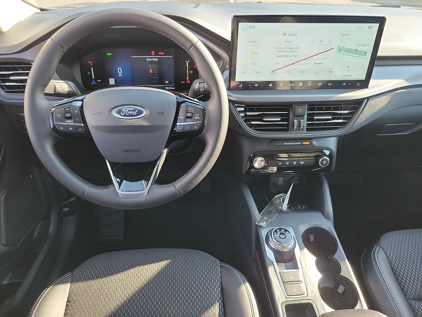 2025 Ford Escape photo 4