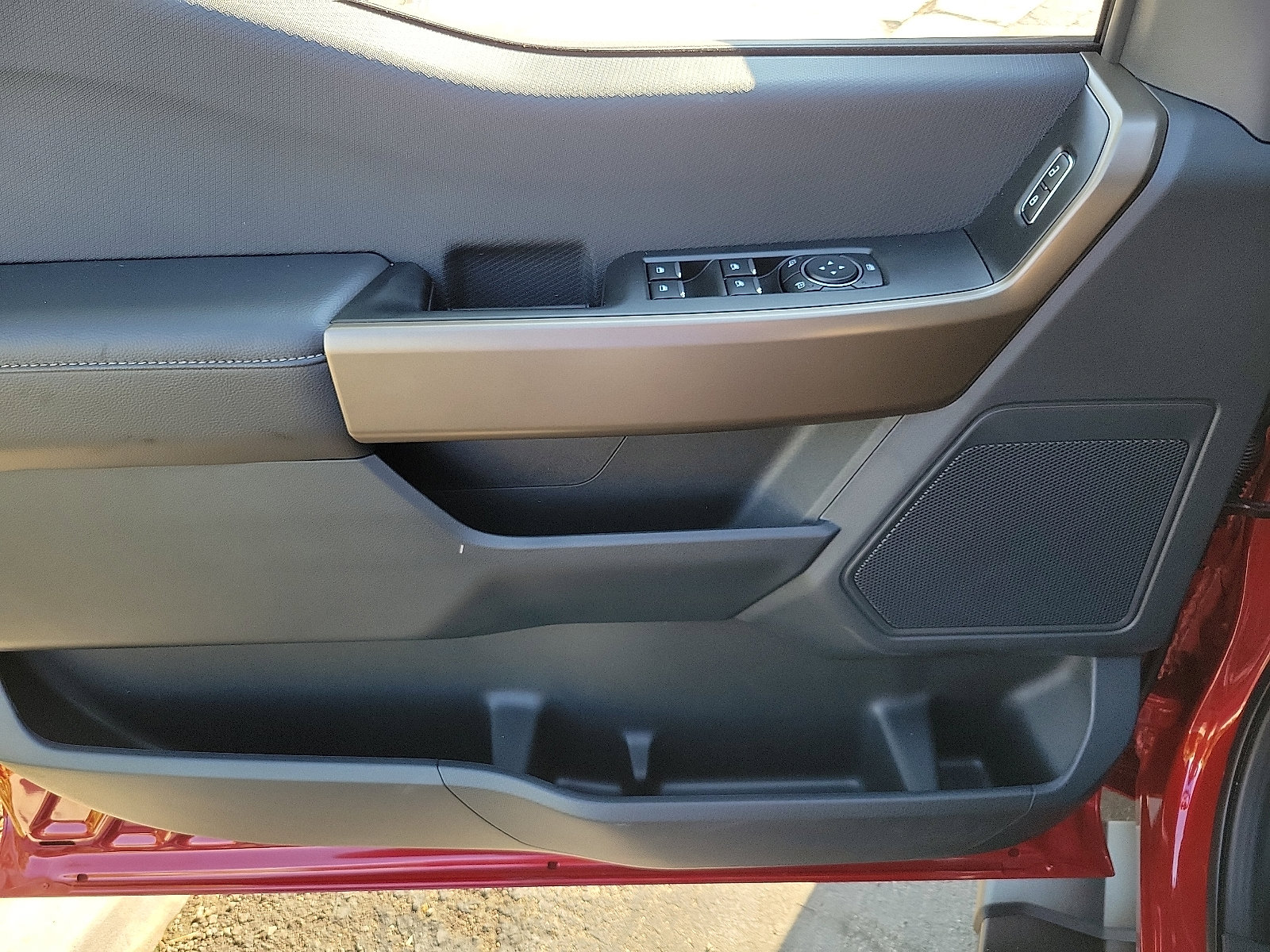 2025 Ford F-150 STX photo 7