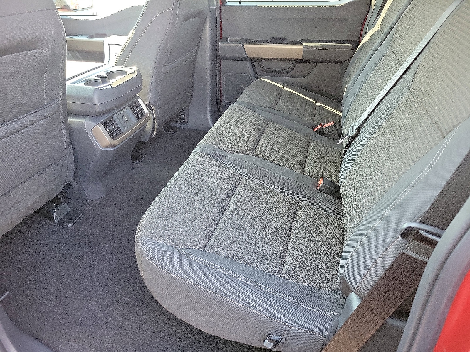 2025 Ford F-150 STX photo 8