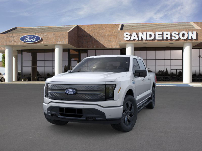 2025 Ford F-150 Lightning photo 3