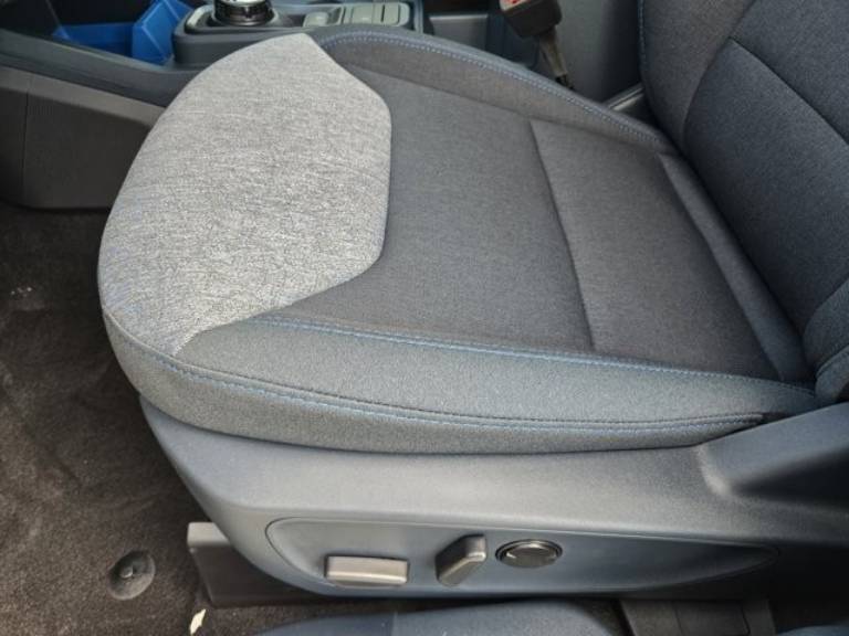 2025 Ford Maverick XLT - Photo 17