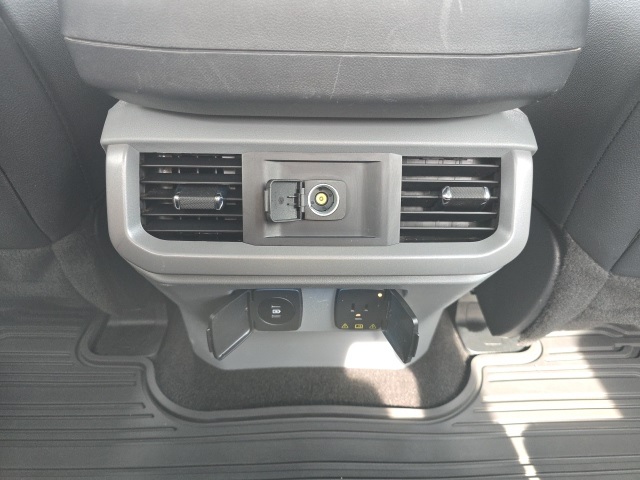 2024 Ford F-150 Lariat photo 7
