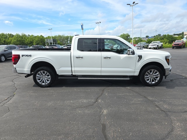 2024 Ford F-150 Lariat photo 11