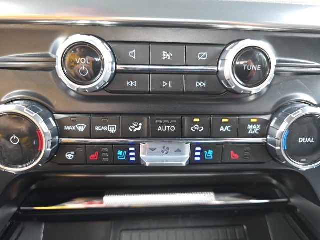 2024 Ford F-150 Lariat photo 20