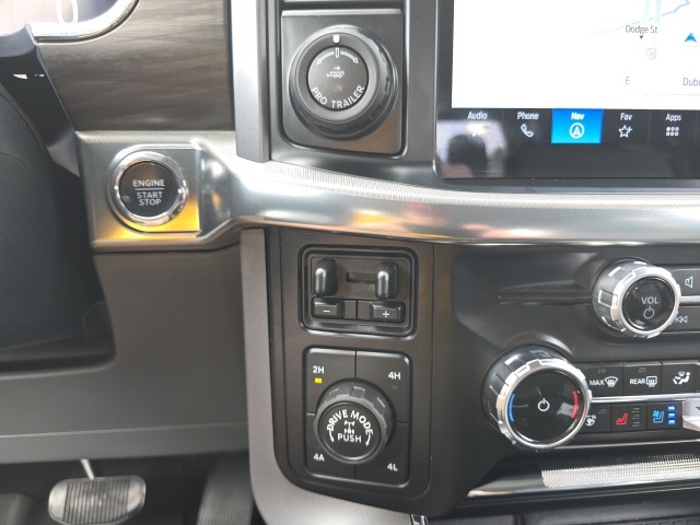 2024 Ford F-150 Lariat photo 22