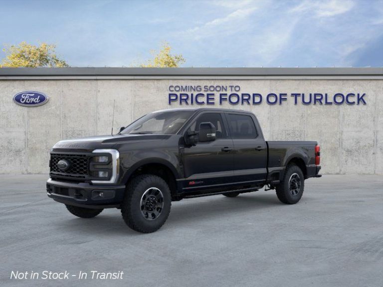 2025 Ford Super Duty F-250® LARIAT®