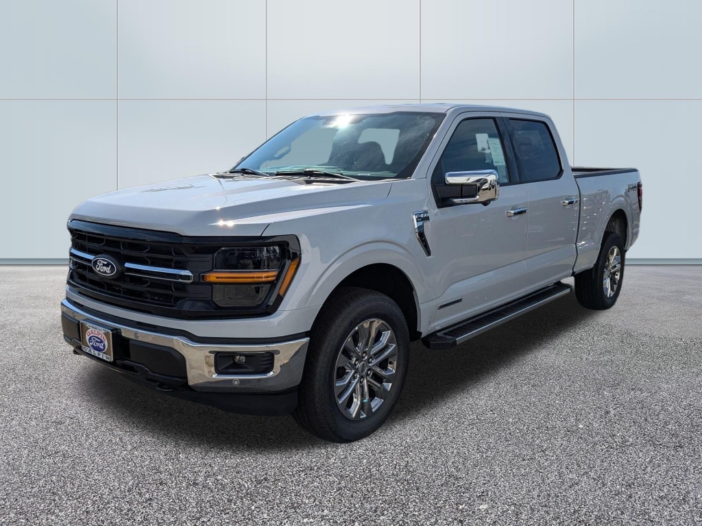 2025 Ford F-150 Hybrid XLT