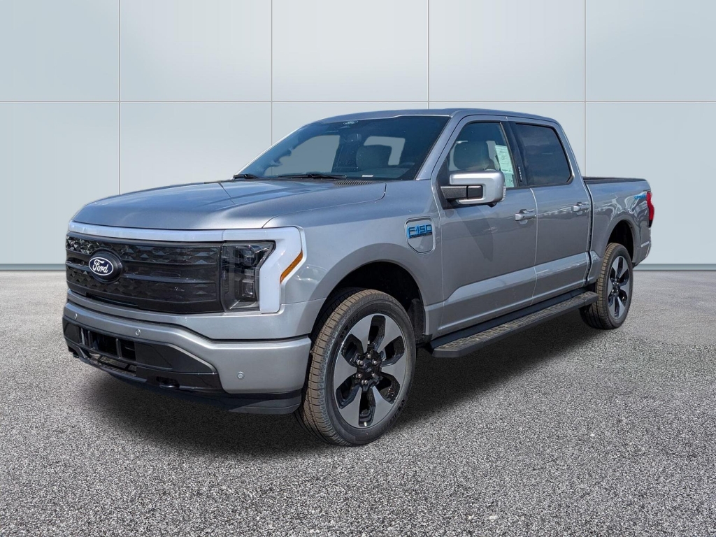 2025 Ford F-150 Lightning Platinum