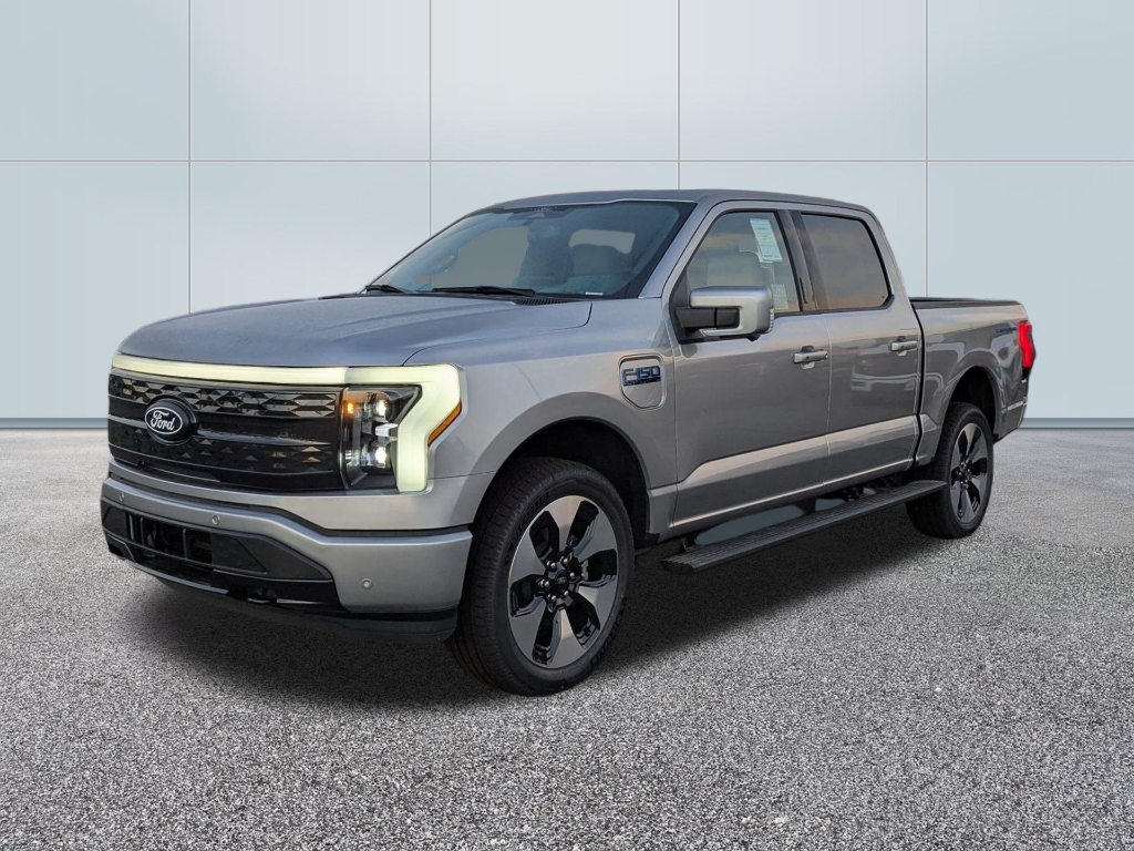 2025 Ford F-150 Lightning Platinum