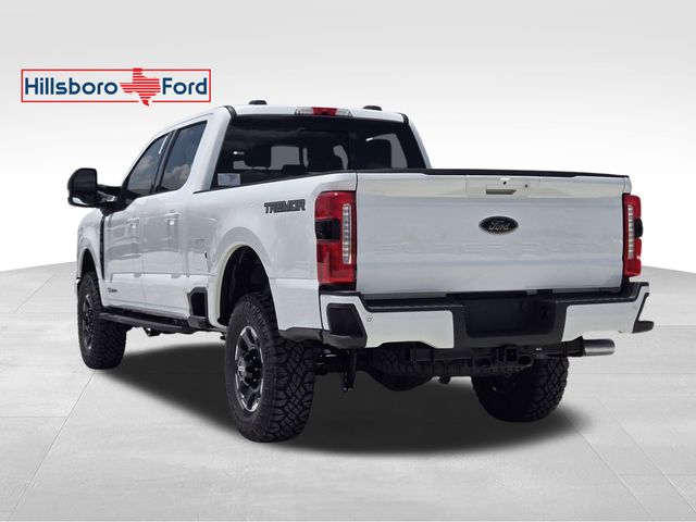 2025 Ford F-250 Lariat photo 4