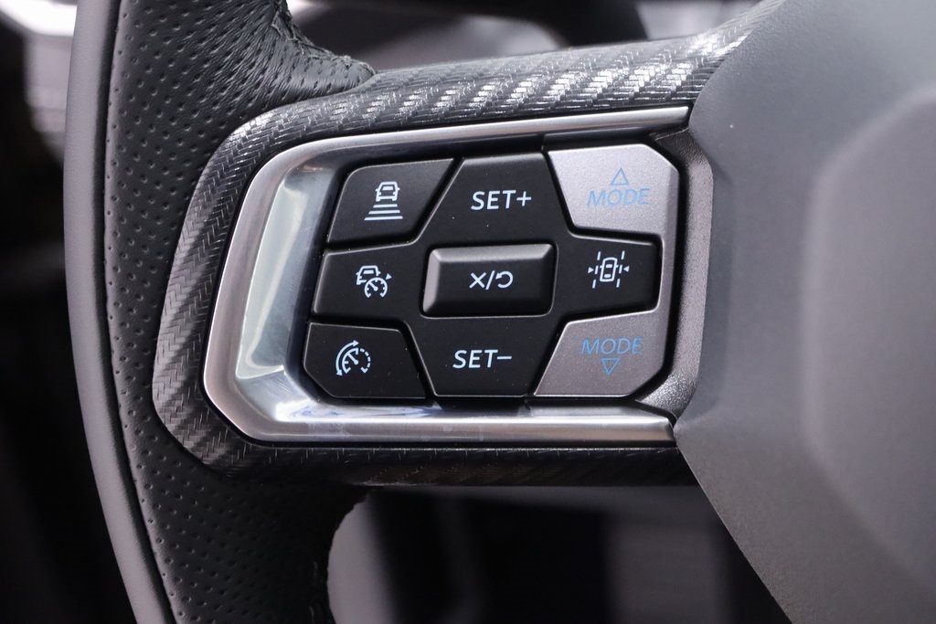 2025 Ford Mustang EcoBoost Premium photo 18