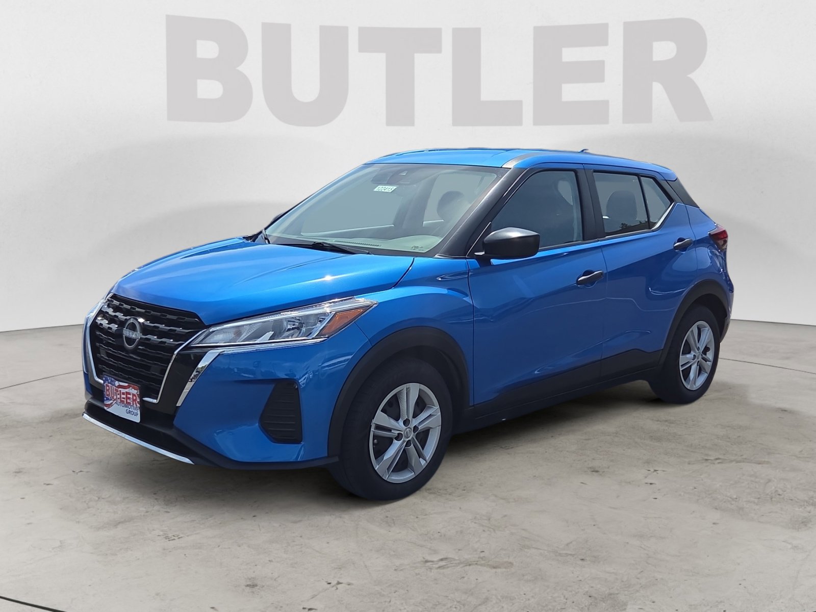 Used 2023 Nissan Kicks S