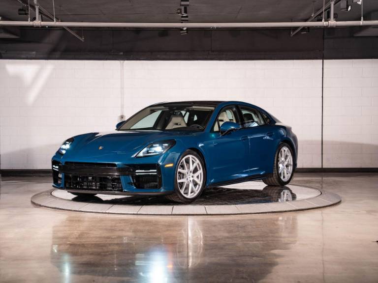2025 Porsche Panamera