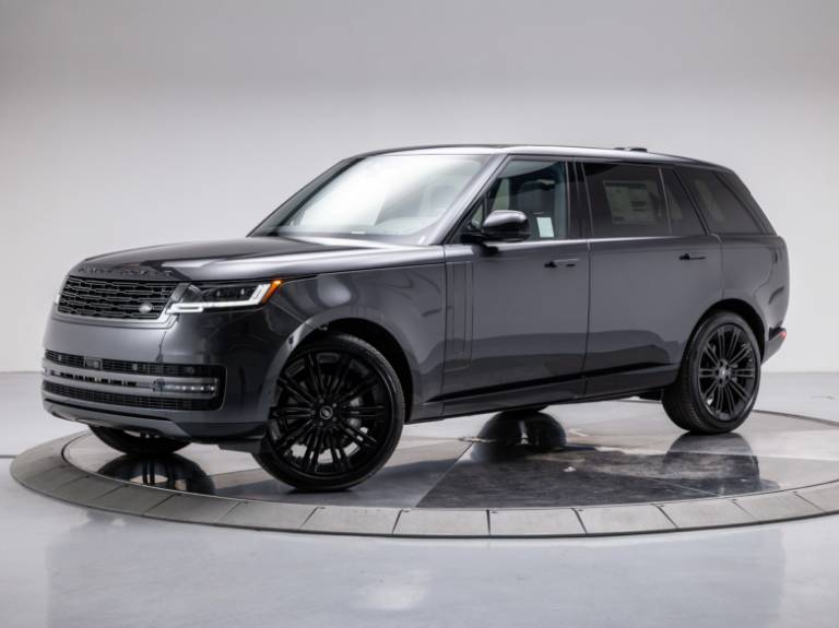 2025 Land Rover Range Rover P400 SE 7 Seat