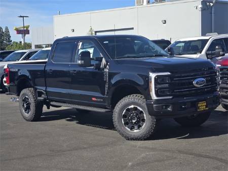 2025 Ford F-350SD Platinum