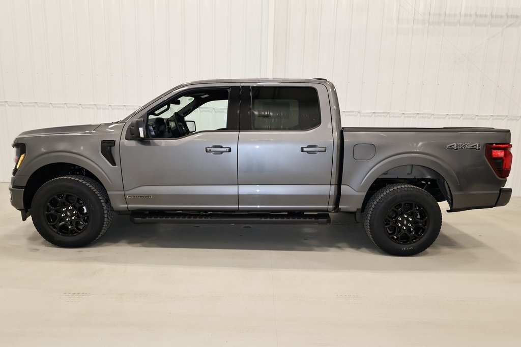 2025 Ford F-150 XLT photo 5