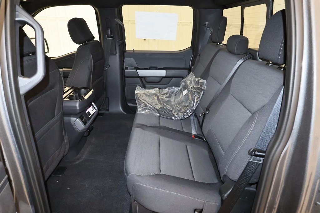 2025 Ford F-150 XLT photo 11