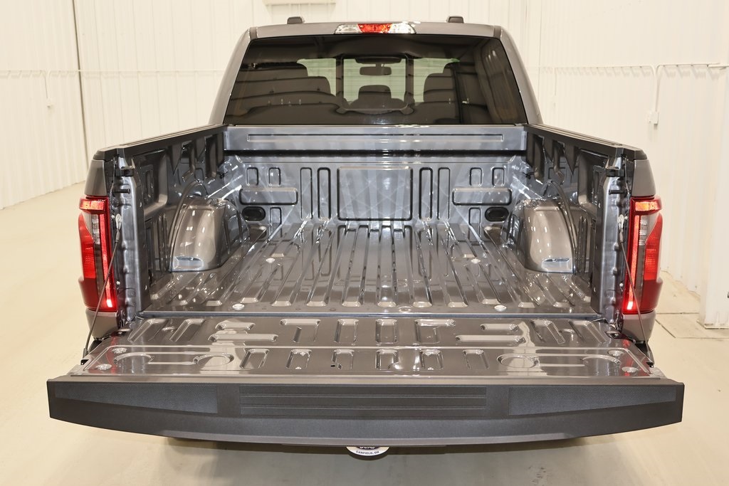 2025 Ford F-150 XLT photo 23