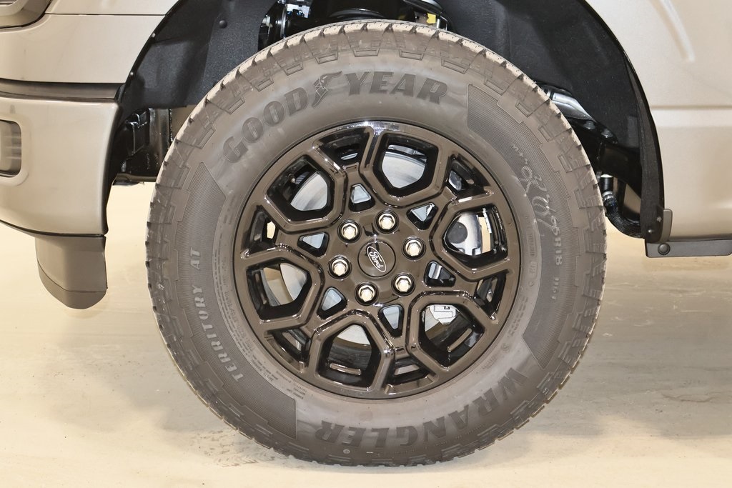 2025 Ford F-150 XLT photo 28