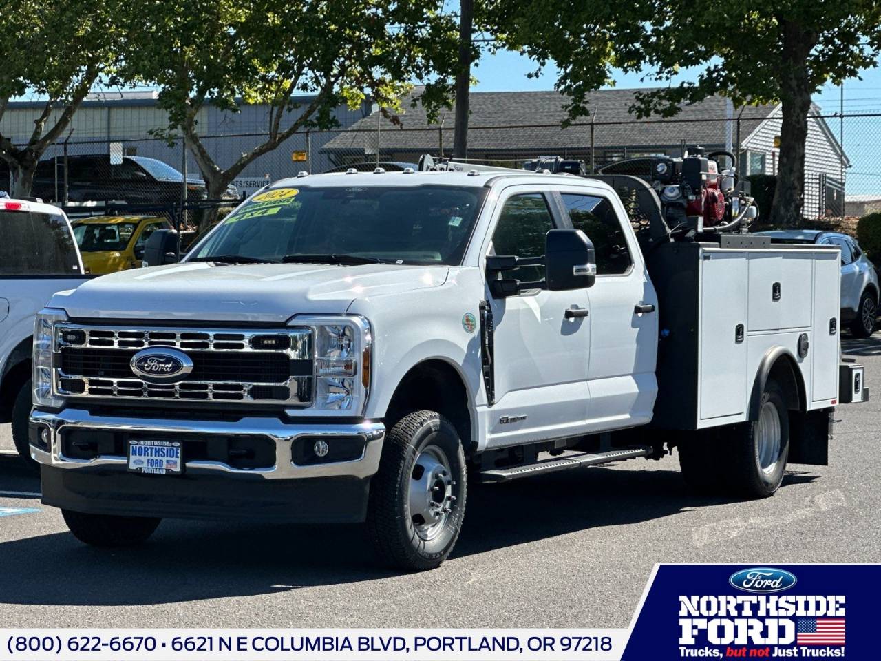 2024 Ford F-350 Super Duty Chassis Cab XL's photo