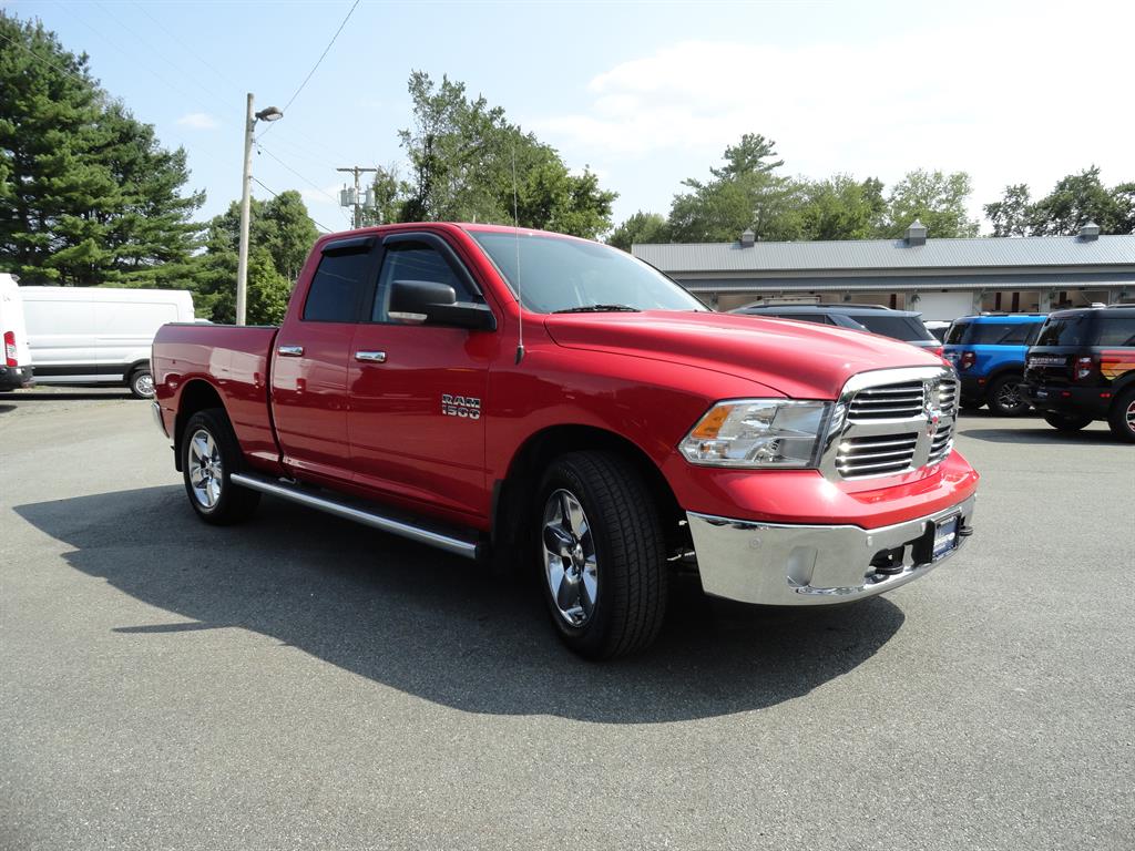 2017 Ram 1500 Big Horn photo 3